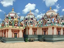 photo du temple Sri Mariamman, dédié à la déesse de fertilité et de la pluie