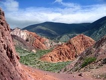 photo de la montagne aux sept couleurs à Purmamarca