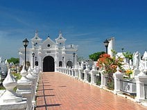 photo du cimetière de la ville endormie de Mompox