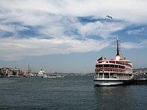 photo du détroit du Bosphore qui relie la mer Noire à la mer de Marmara