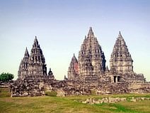 photo du complexe de temples hindouistes de Prambanan