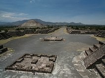 photo de la cité précolombienne de Teotihuacan