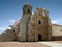photo de la basilique de la Soledad qui est dédiée à la patronne de Oaxaca